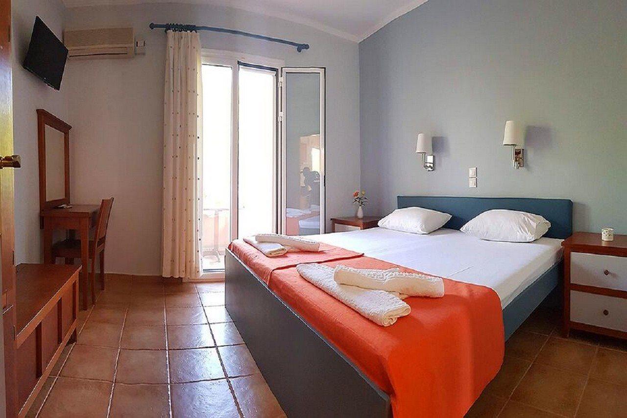 Aggelina S Apartments Xi Beach Extérieur photo